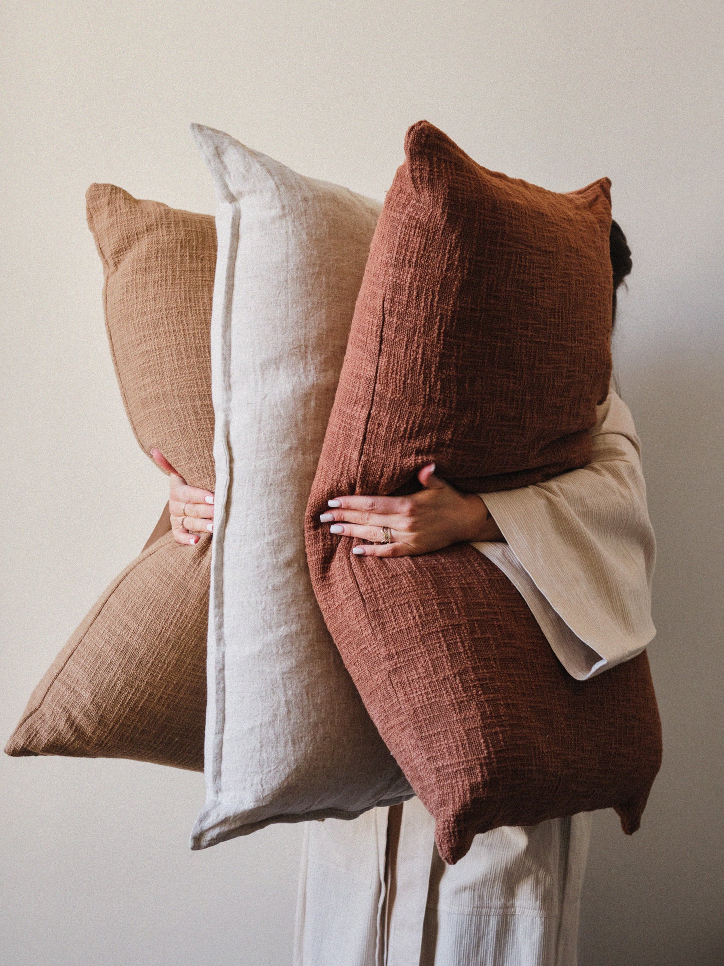 LIN DOUBLE CUSHION — Natural