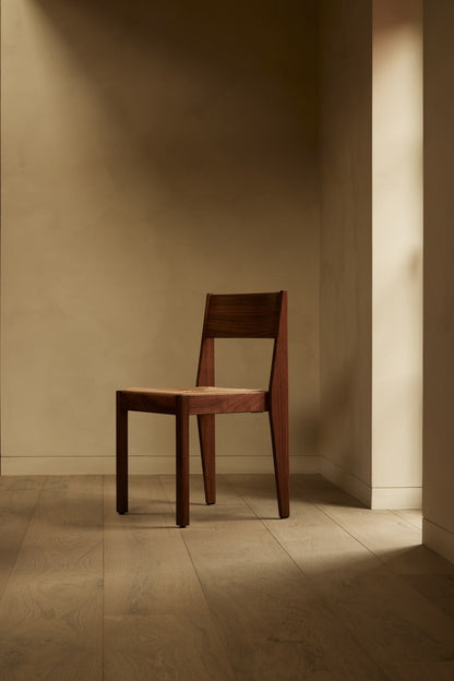 Atelier Chair — 胡桃木 · 紙纖繩座面