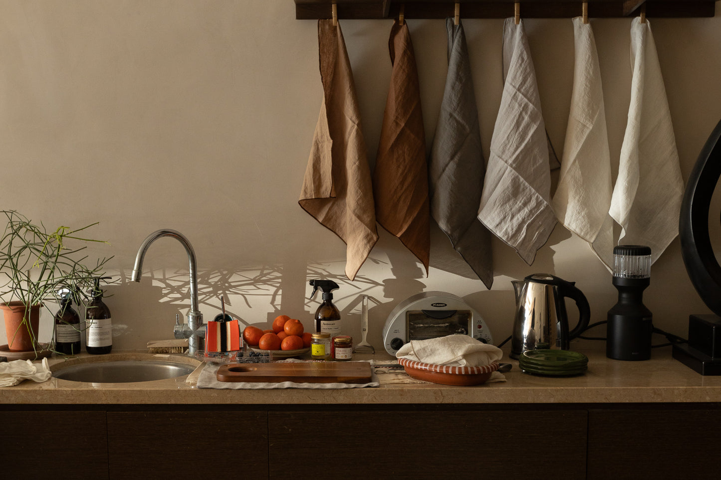 MERROW KITCHEN TOWEL